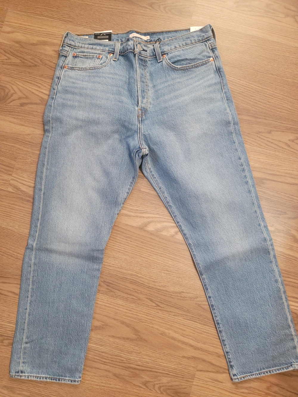 Levi's Women's Light Blue Premium Wedgie Straight Leg Jeans